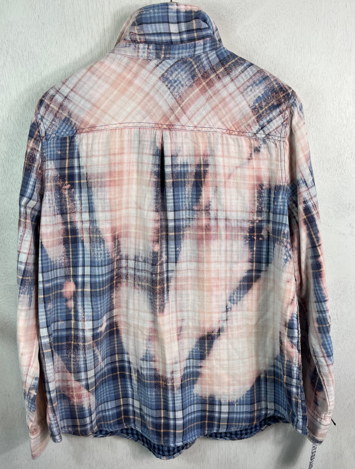 Vintage Western Style Pink and Light Blue Lightweight Cotton Size Small