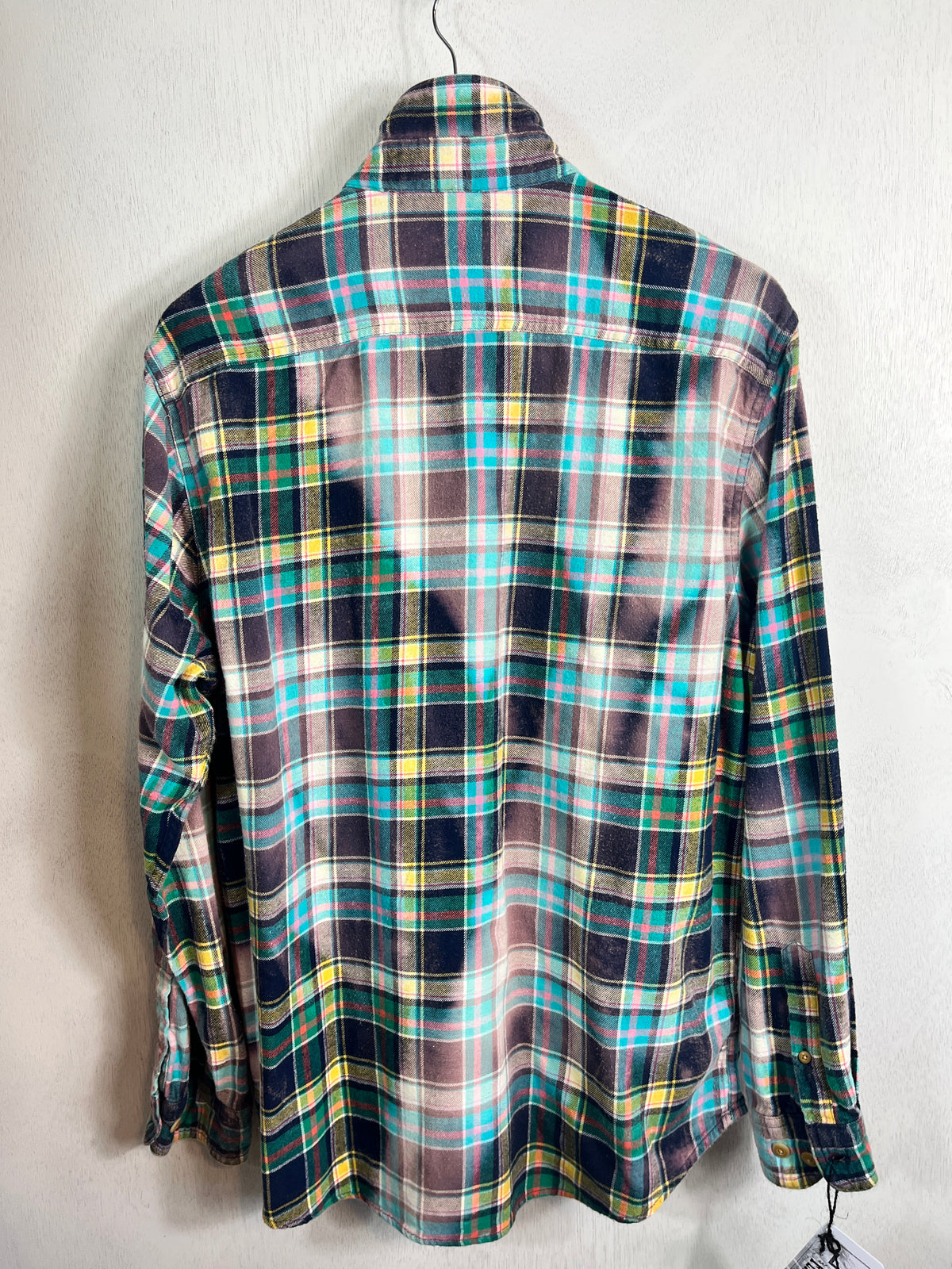 Vintage Turquoise, Yellow, Red, Navy and White Flannel Size Large