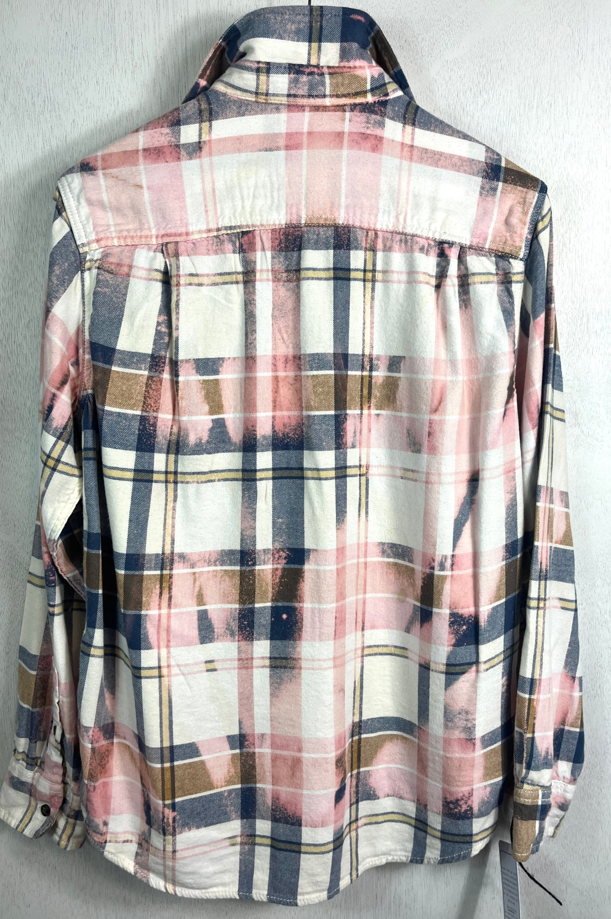Vintage Pink, White, Blue and Taupe Flannel Size Small