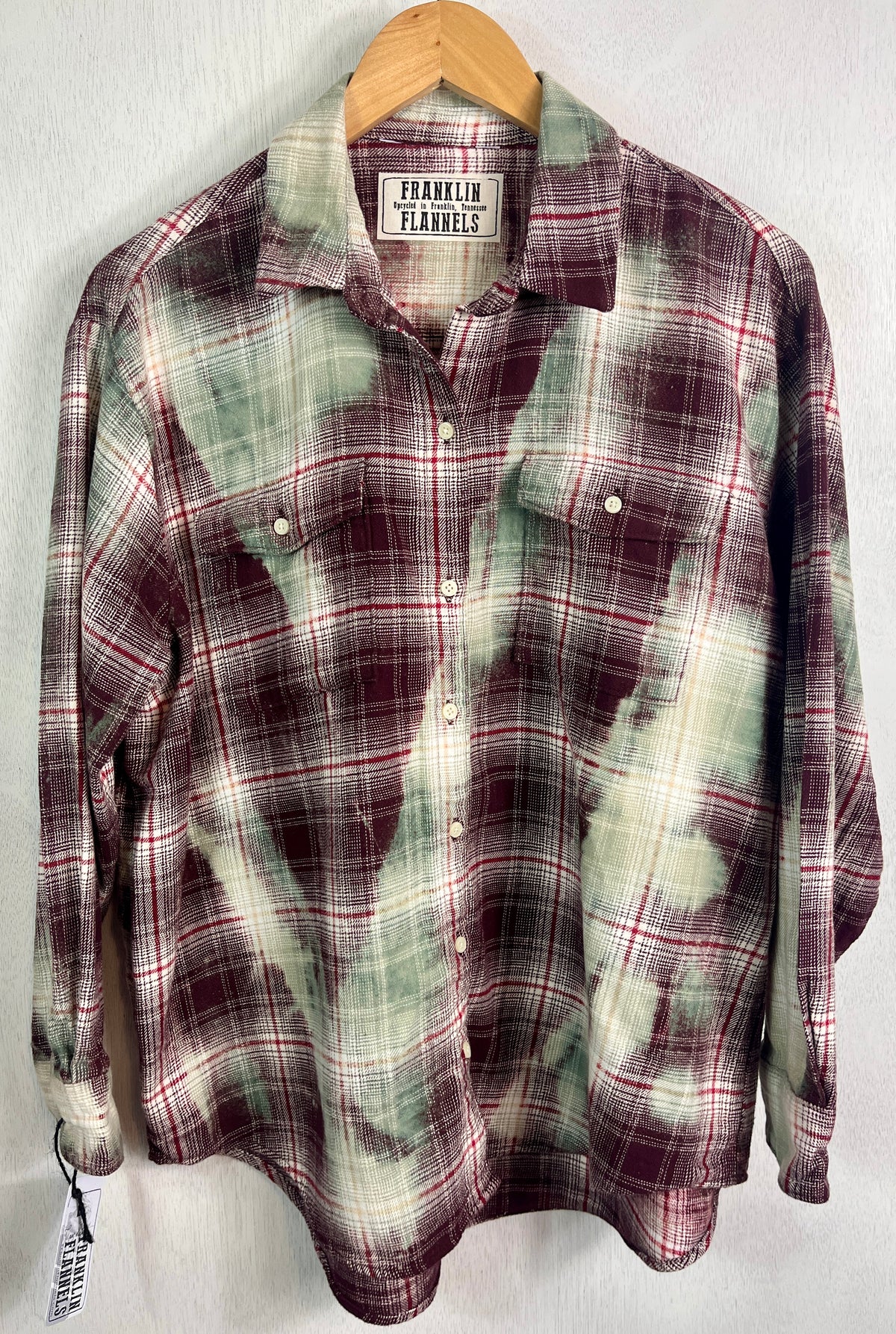 Vintage Maroon, Light Green and White Flannel Size Large