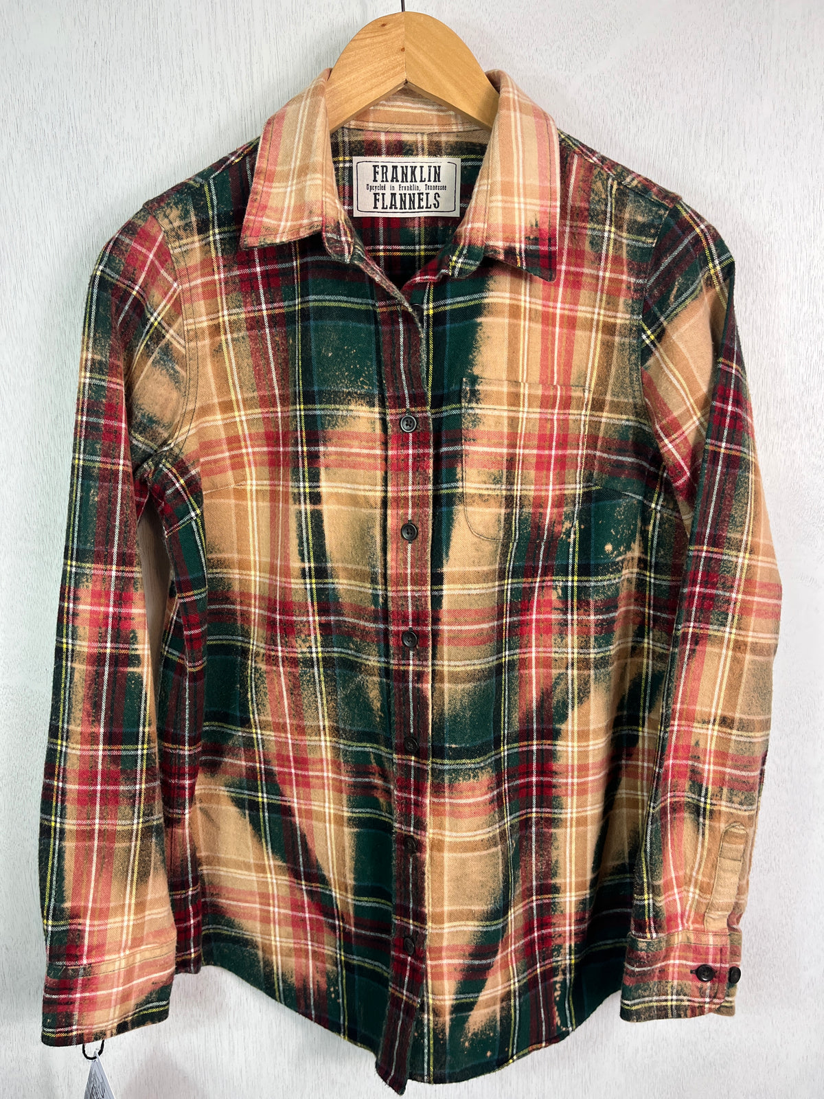 Vintage Green, Red, Gold, Black and White Flannel Size Small