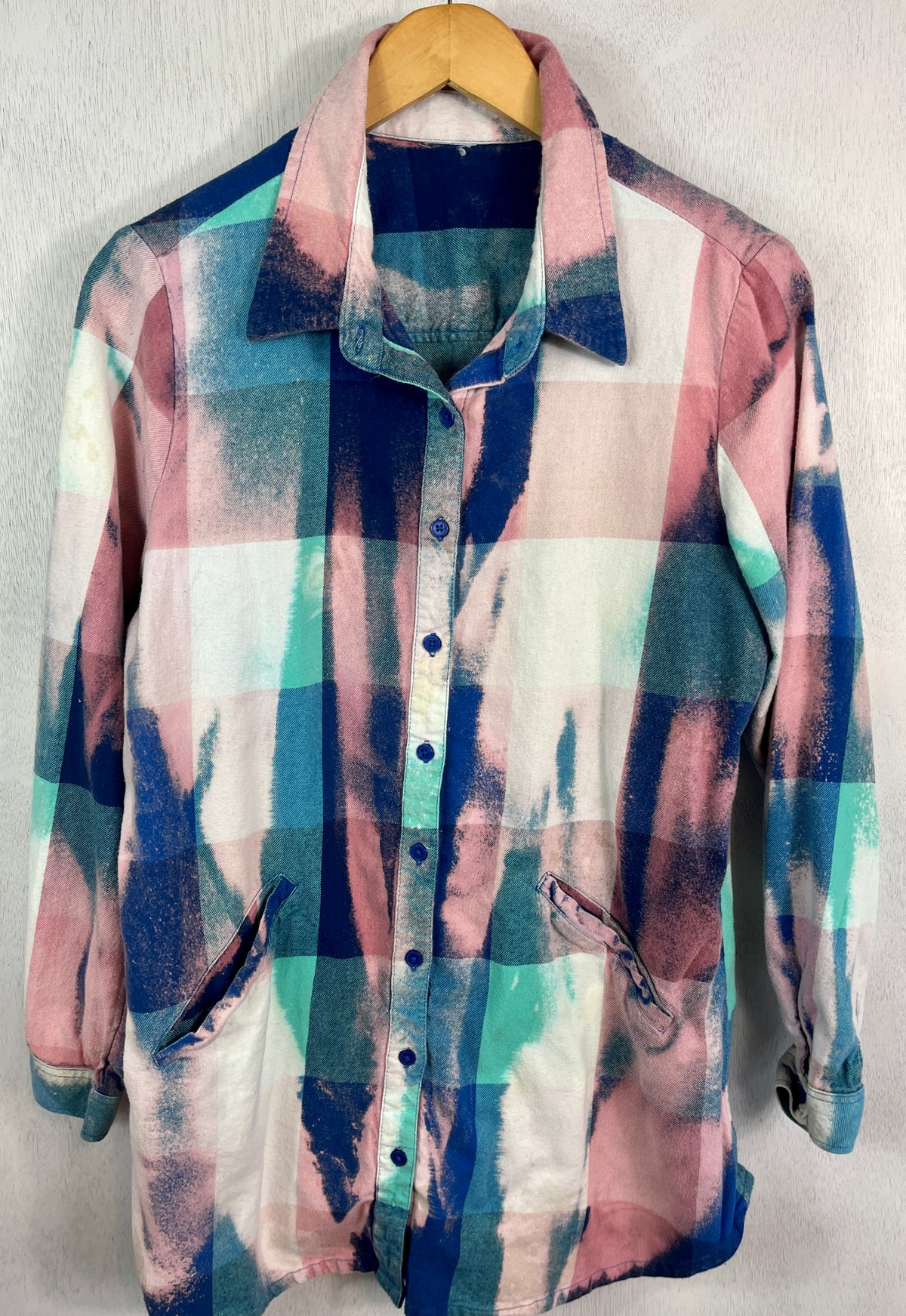 Vintage Turquoise, Royal Blue, White and Pink Flannel Size Small