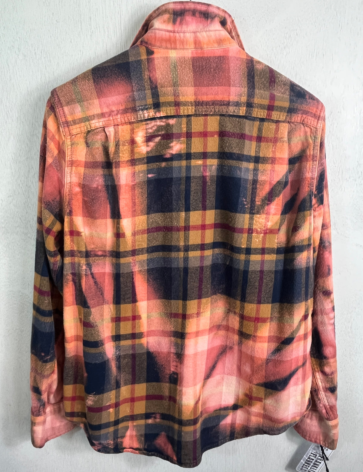 Vintage Pink, Yellow, Navy and Gold Flannel Size Small