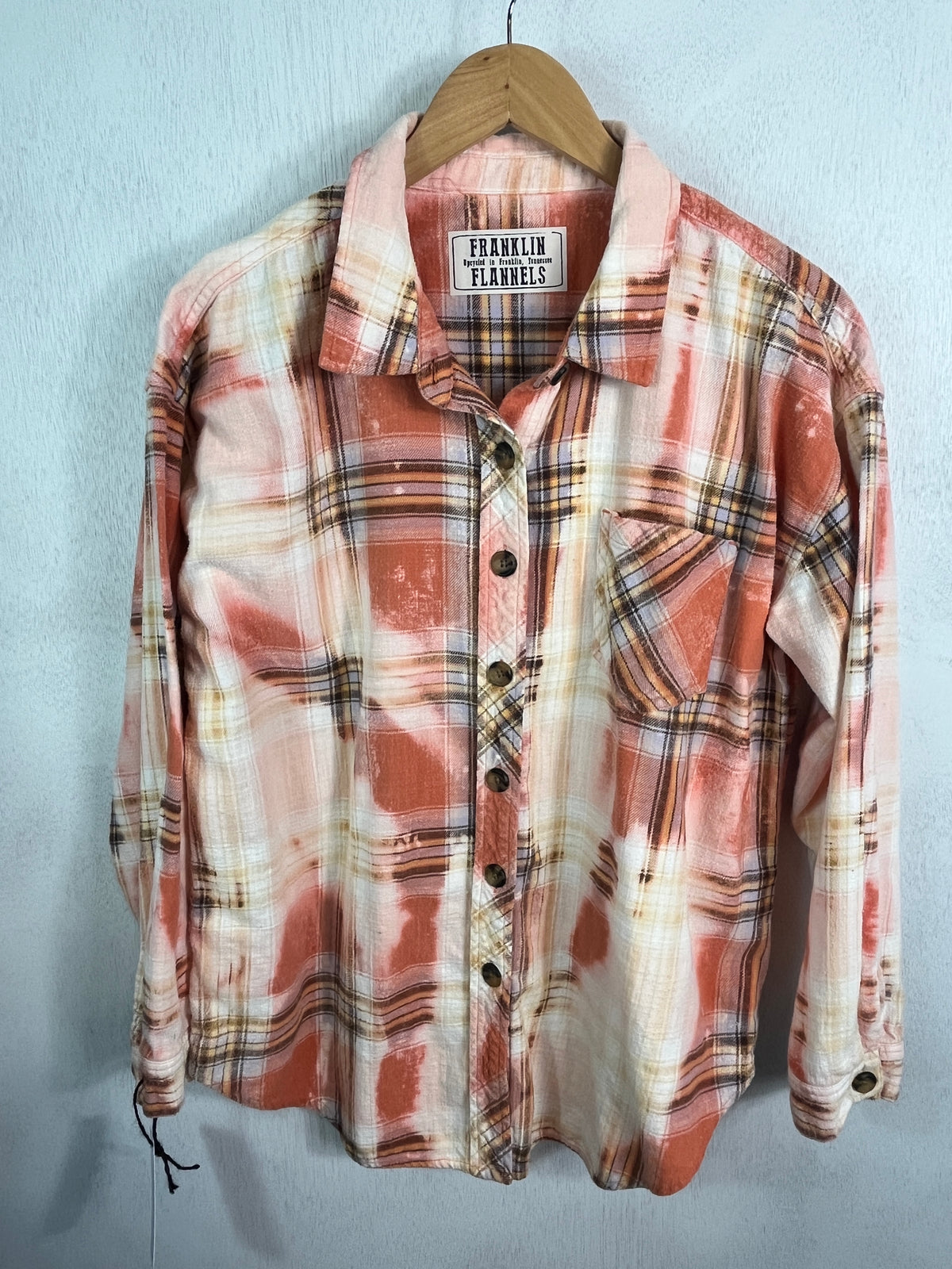 Vintage Peach, Pin,Cream and Light Brown Flannel Size Large