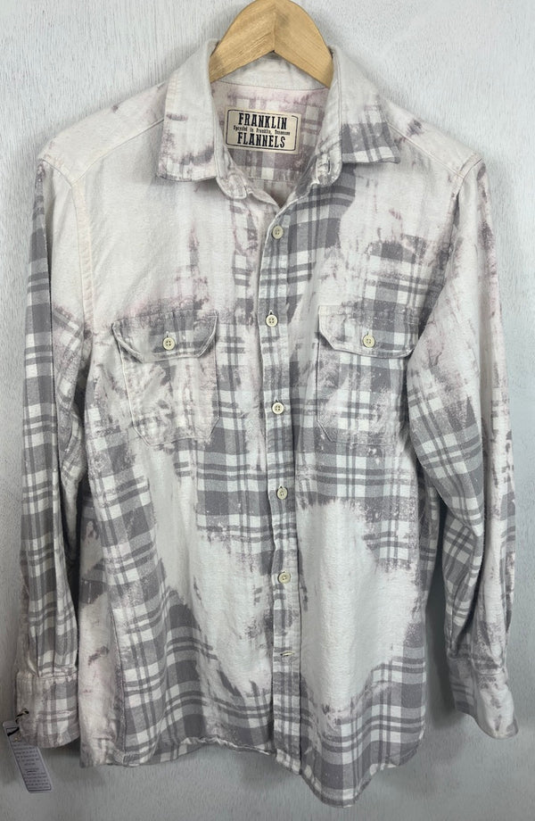 Vintage Grey, White and Pale Pink Flannel Size Medium