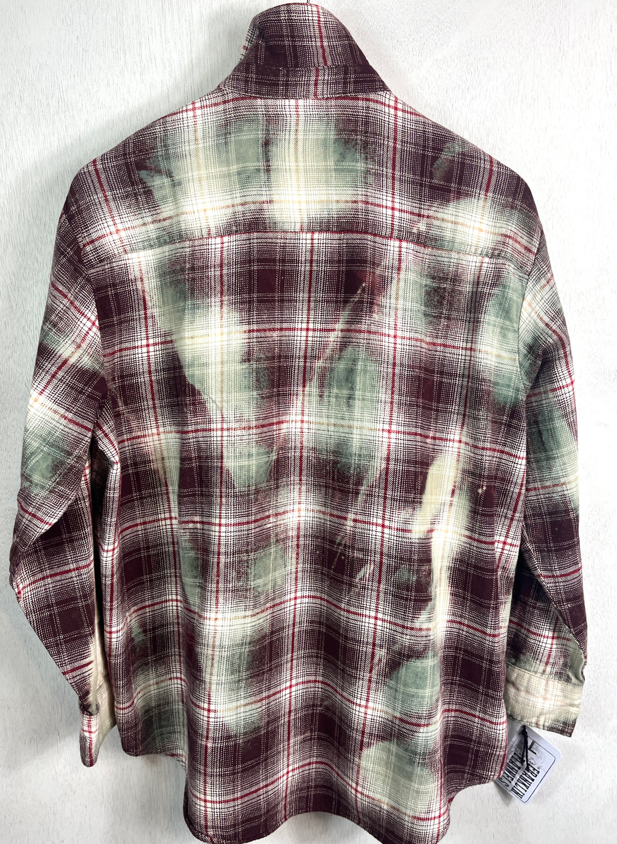 Vintage Maroon, Light Green and White Flannel Size Large