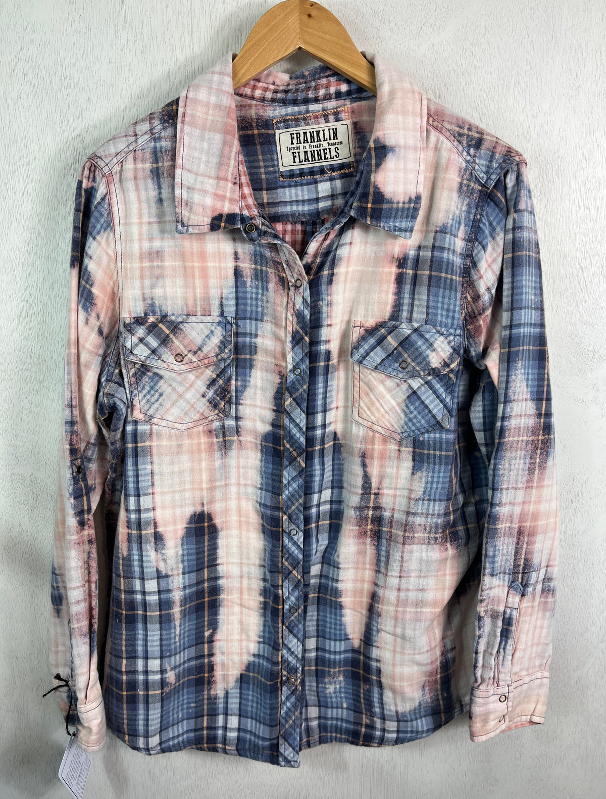 Vintage Western Style Pink and Light Blue Lightweight Cotton Size Small