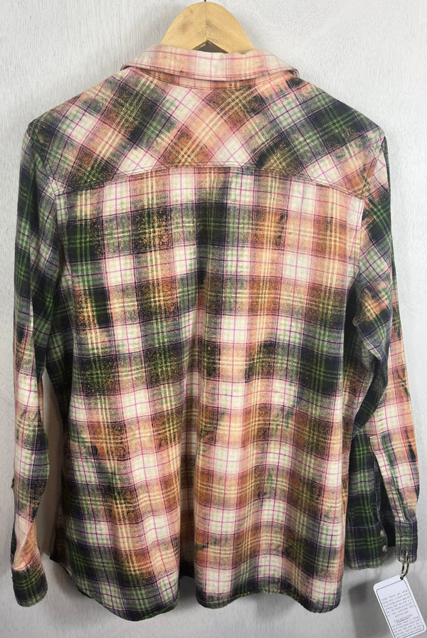Vintage Green, Peach, Yellow and Pink Flannel Size Small