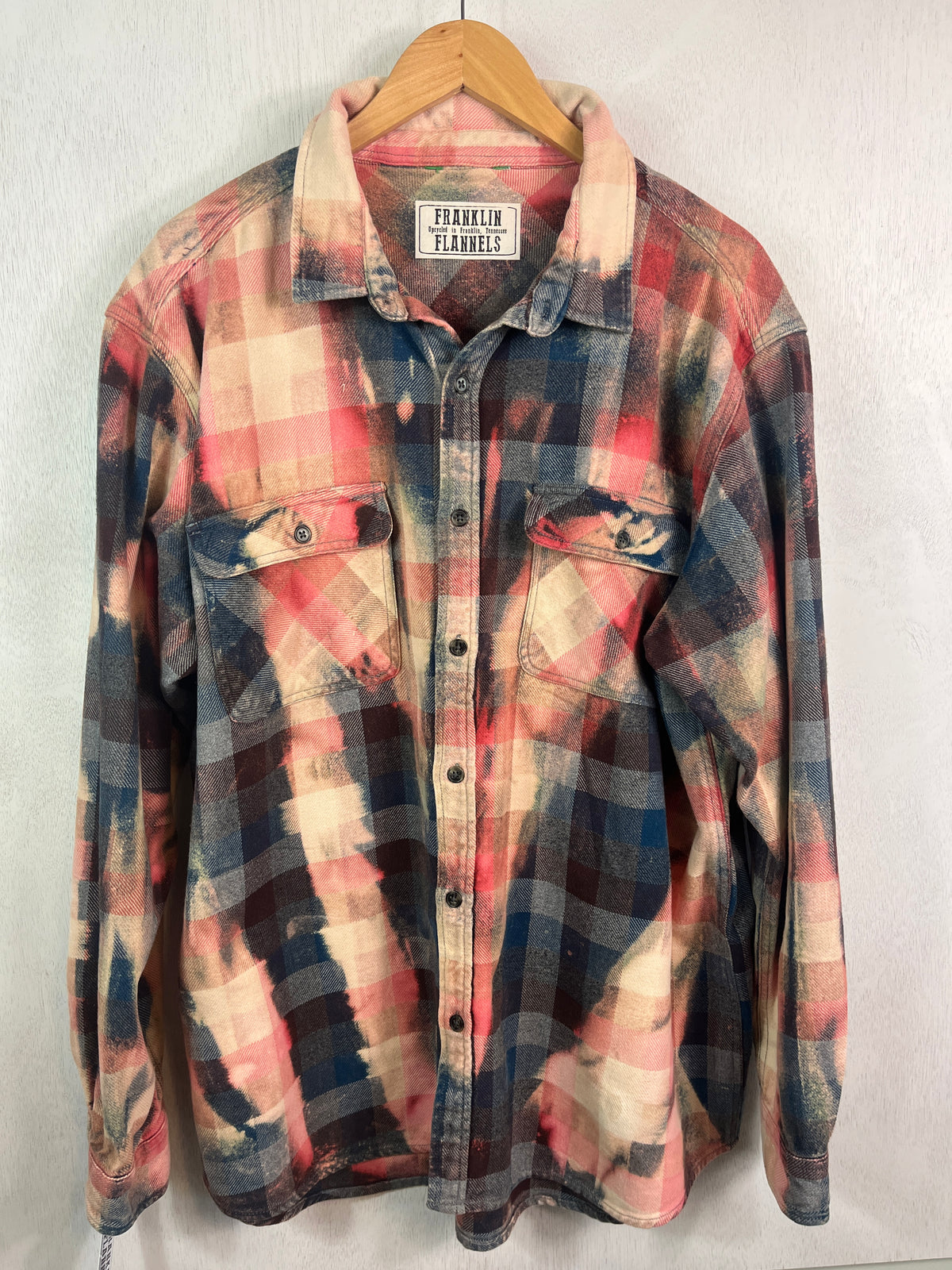 Vintage Pink, Grey, Black and Navy Flannel Jacket Size XL