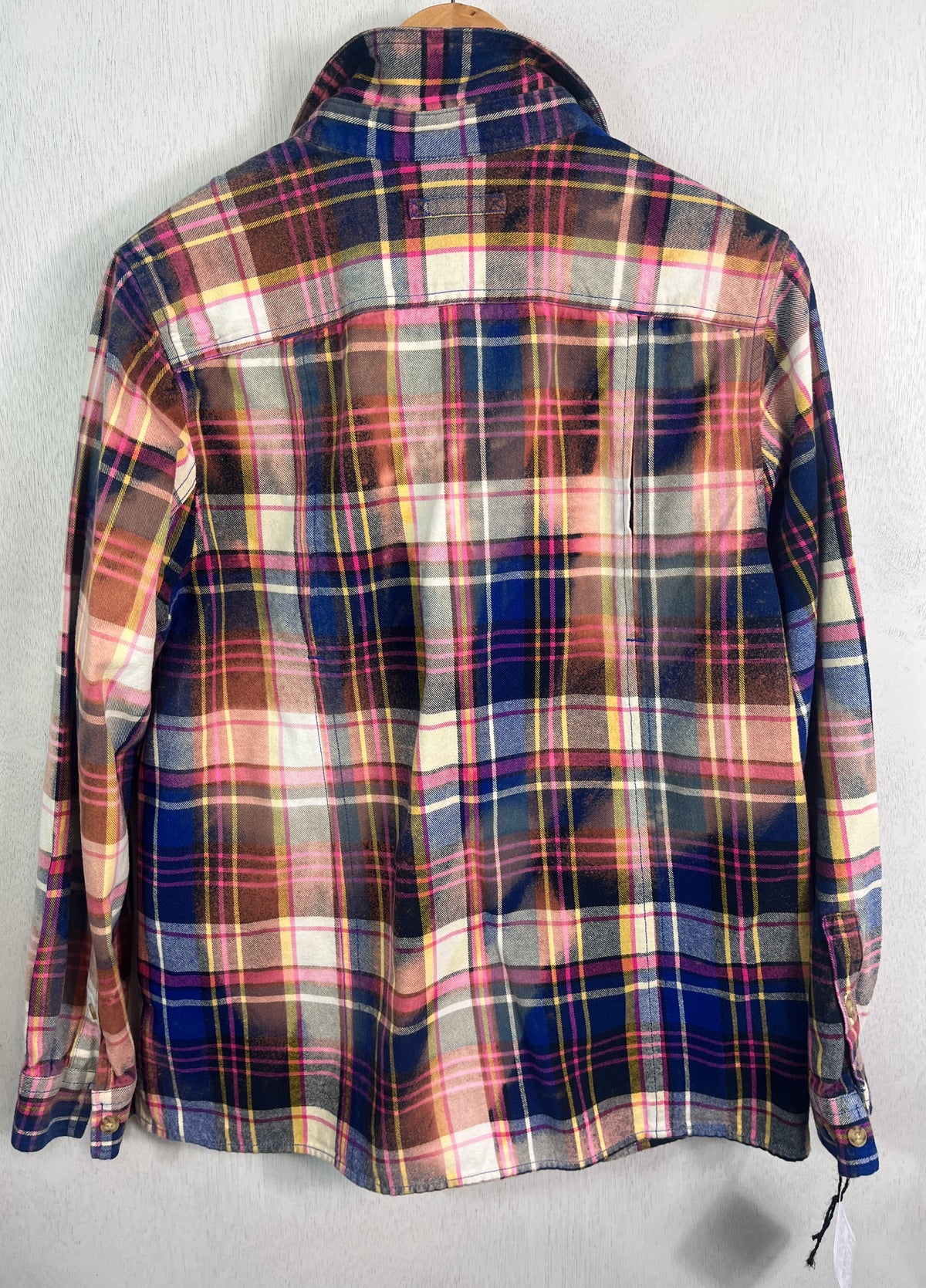 Vintage Royal Blue, White, Pink and Yellow Flannel Size Small