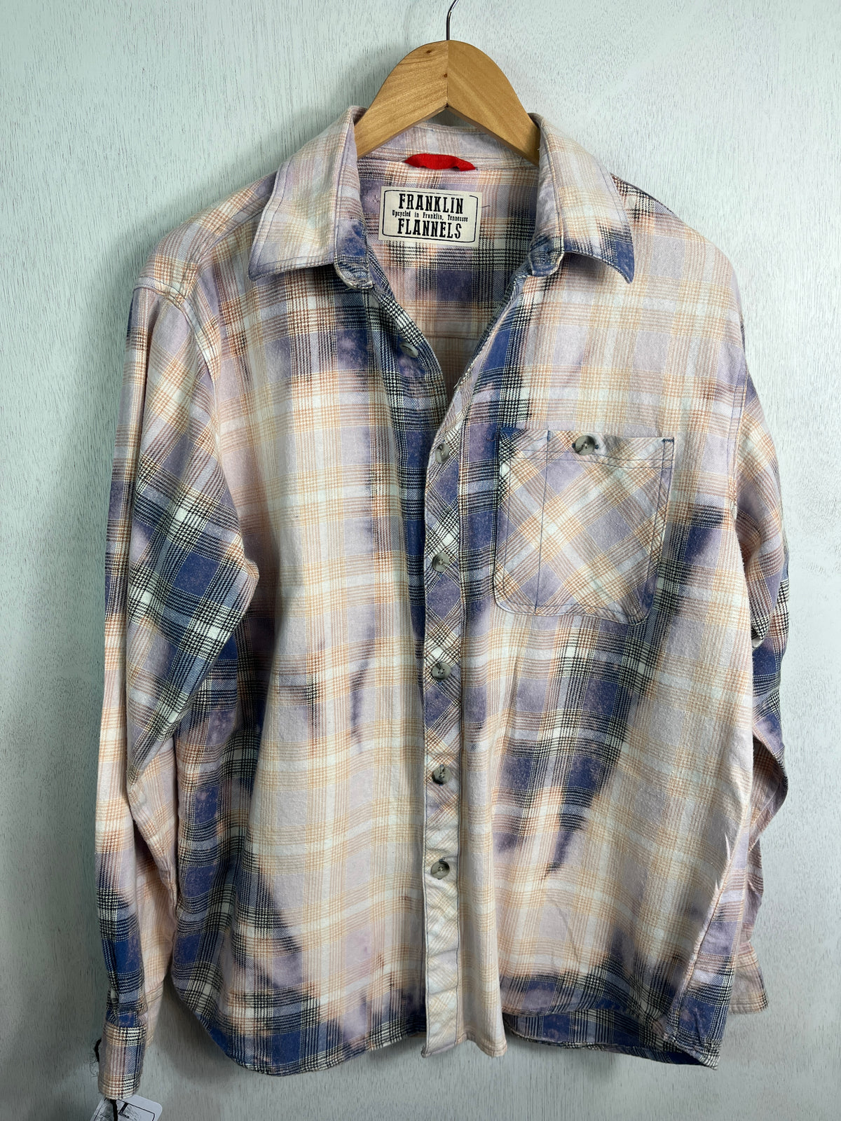 Vintage Blue, Pale Yellow, Lilac and White Flannel Size Large