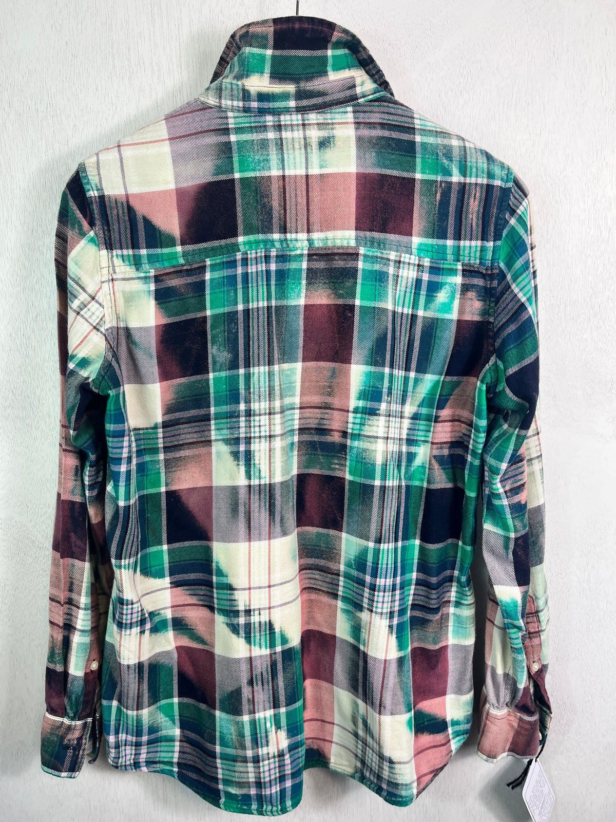 Vintage Green, White, Purple and Dusty Rose Flannel Size Small