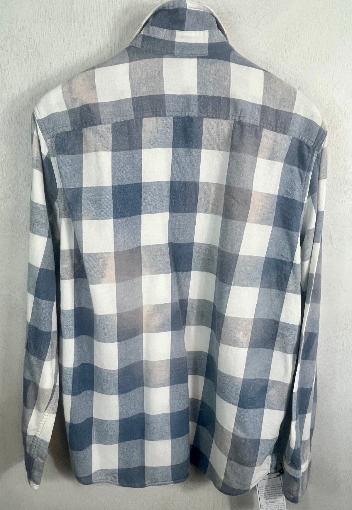Vintage Light Blue, Grey and White Faded Flannel Size Large
