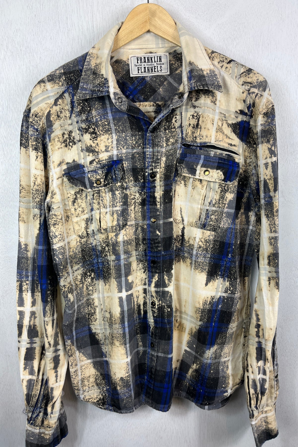 Vintage Western Style Navy, Cream and Grey Flannel Size Large