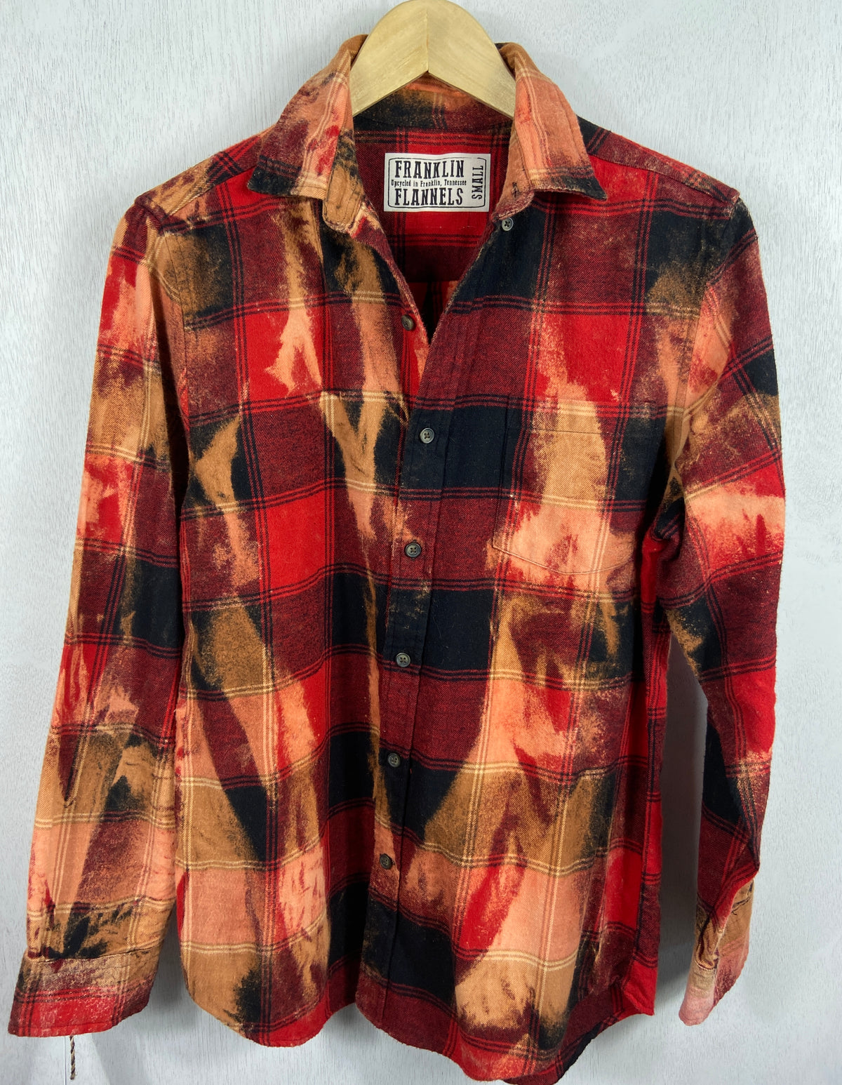 Vintage Red, Black and Gold Flannel Size Small