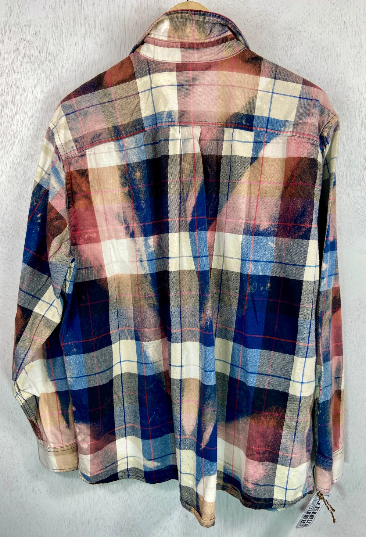 Vintage Navy Blue, White and Dusty Rose Flannel Size Large