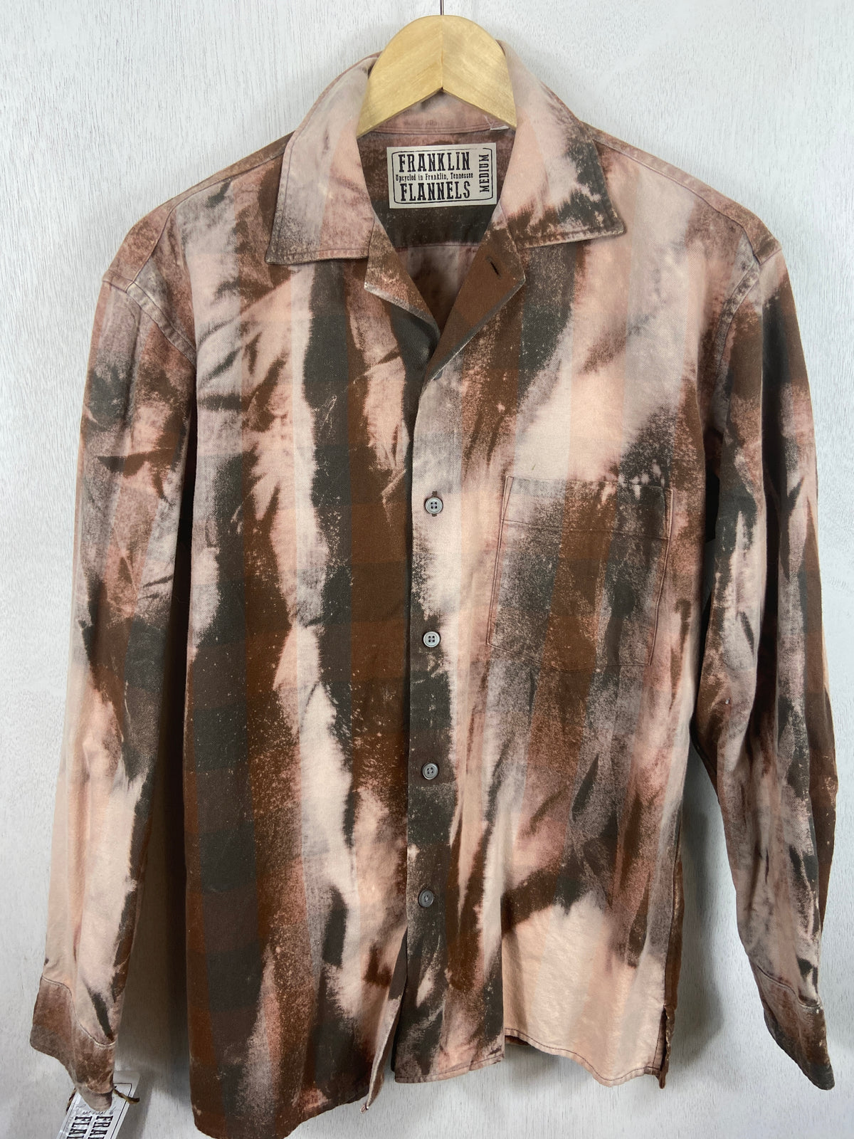 Vintage Sable, Peach and Pink Flannel Size Medium