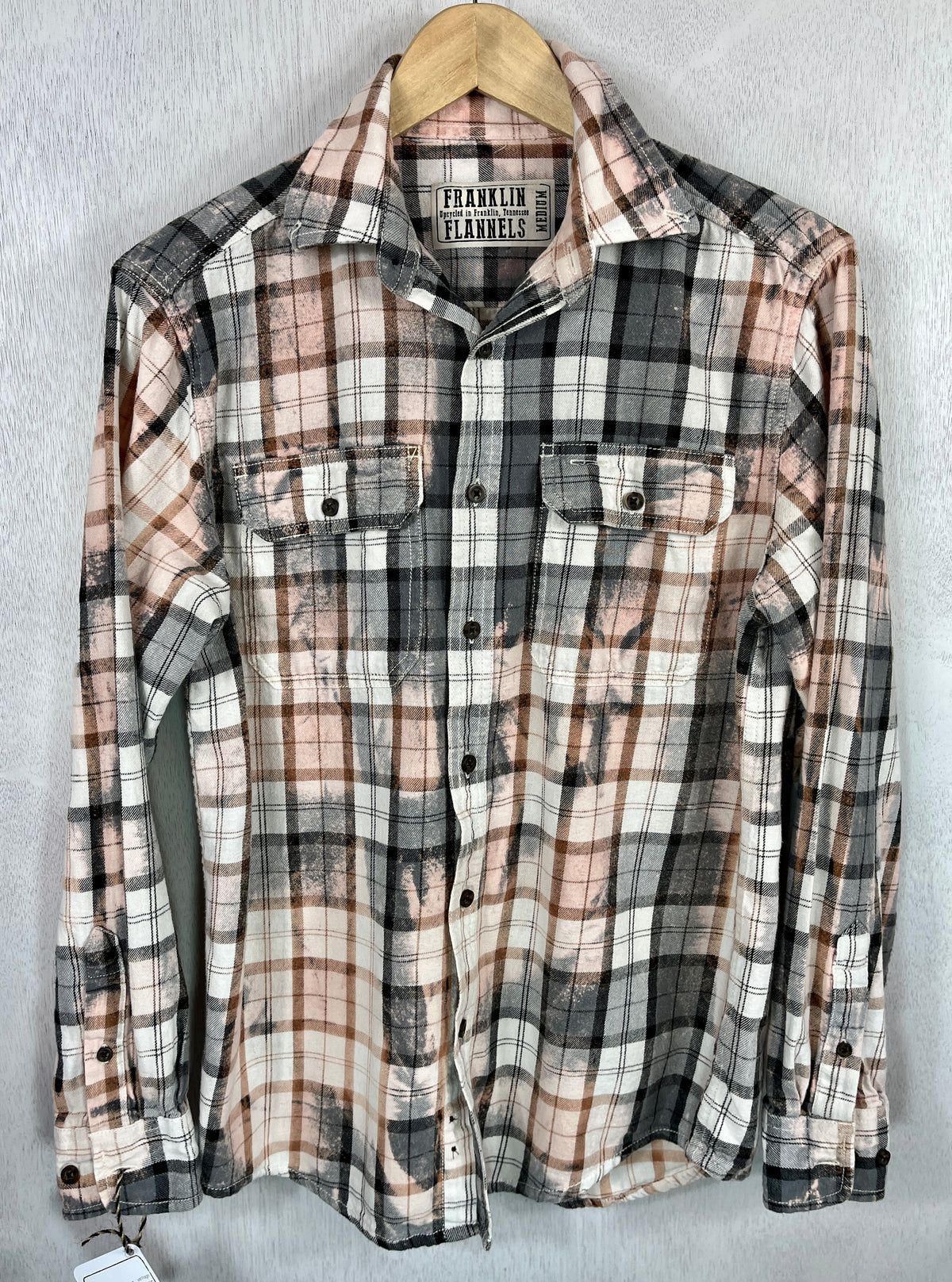 Vintage Grey, Pink and White Flannel Size Medium