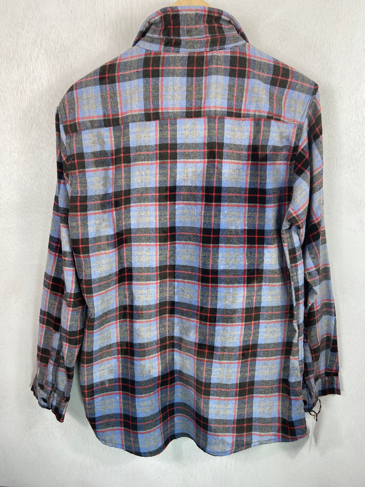 Vintage Retro Light Blue, Red and Black Flannel Size Medium