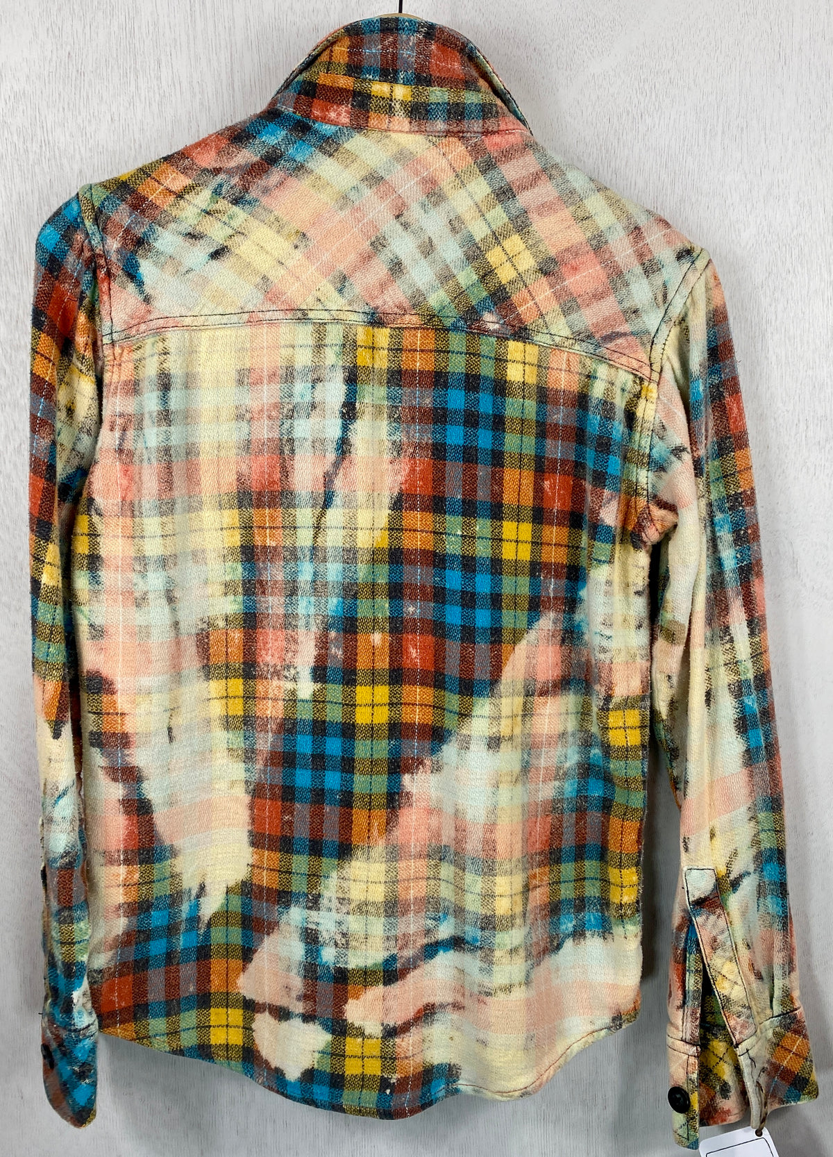 Vintage Turquoise, Yellow and Cream Flannel Size Small