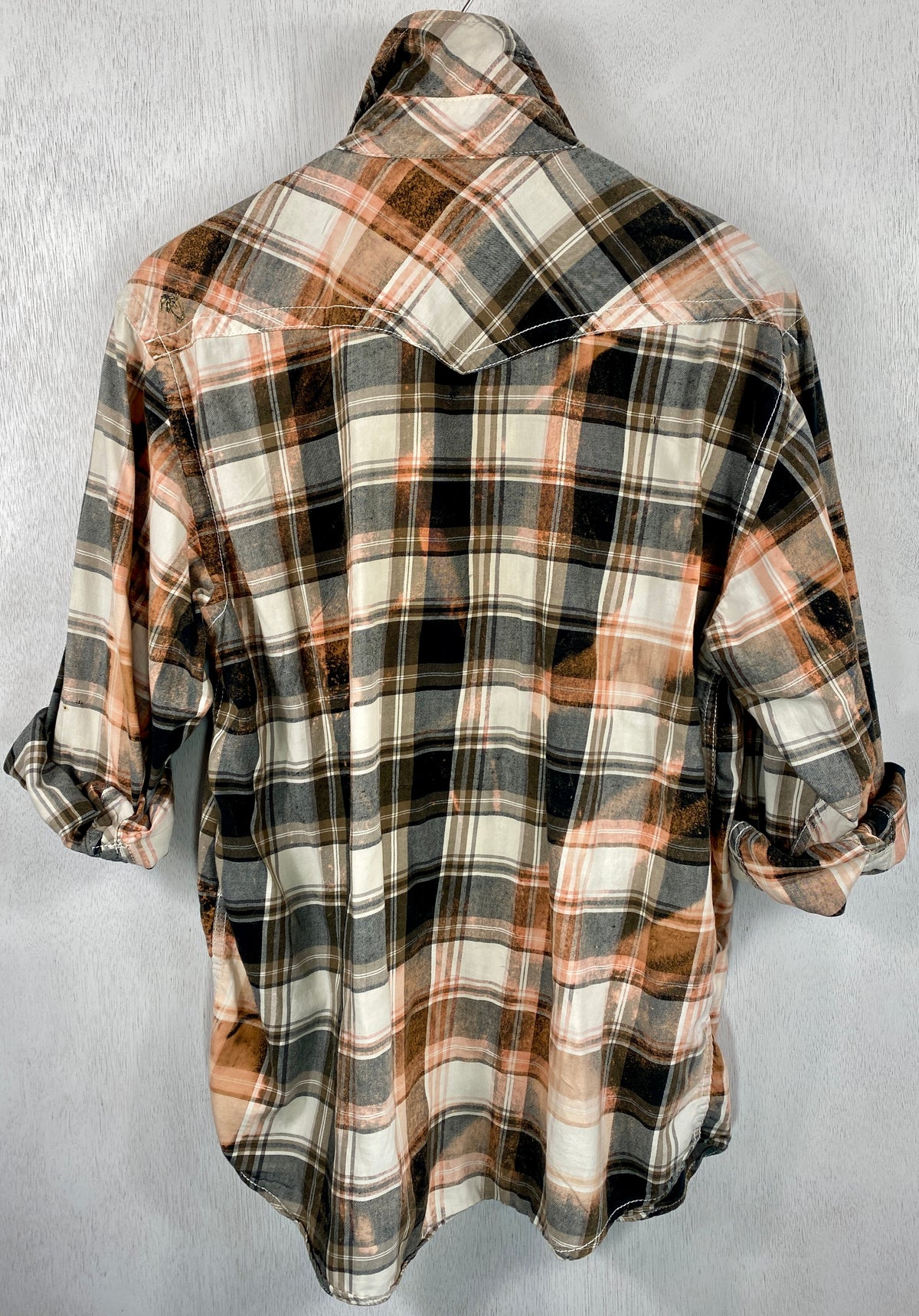 Vintage Western Style Black, White, Peach and Brown Lightweight Cotton Size Large