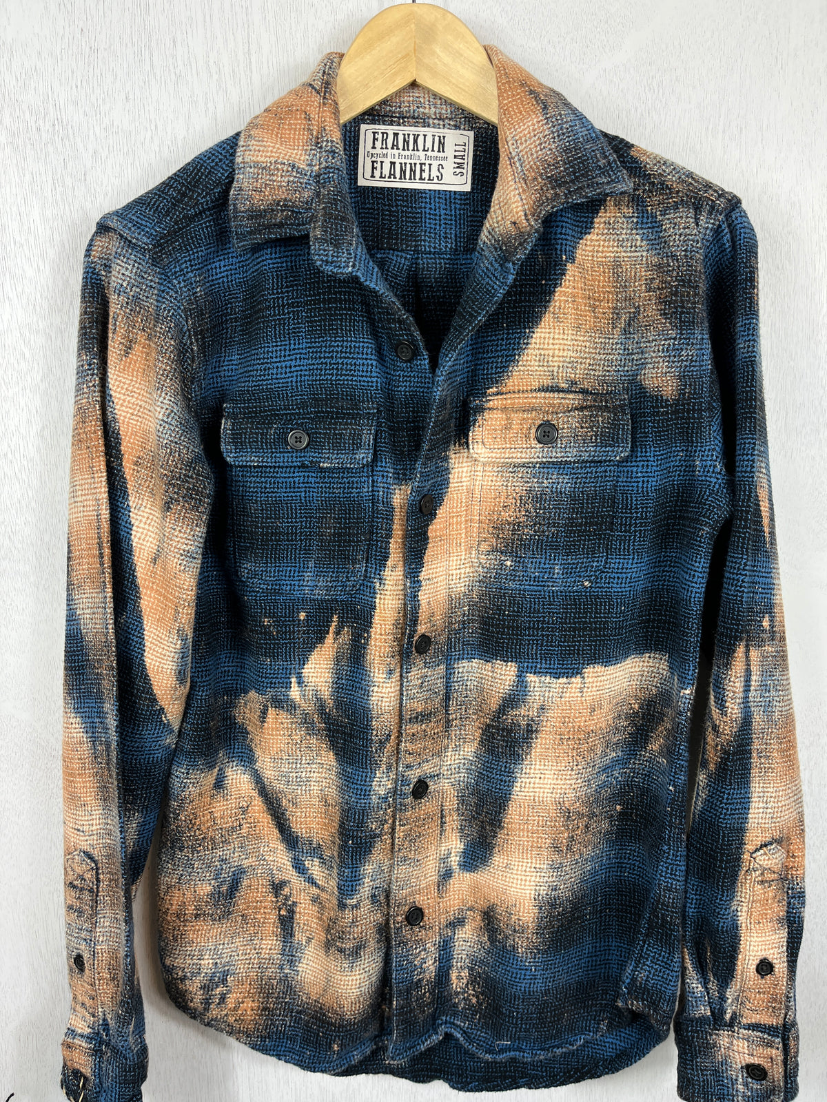 Vintage Navy Blue, Black and Caramel Flannel Size Small