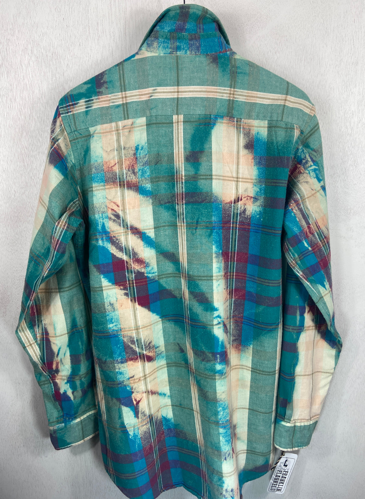 Vintage Turquoise, Cream and Purple Flannel Size Large