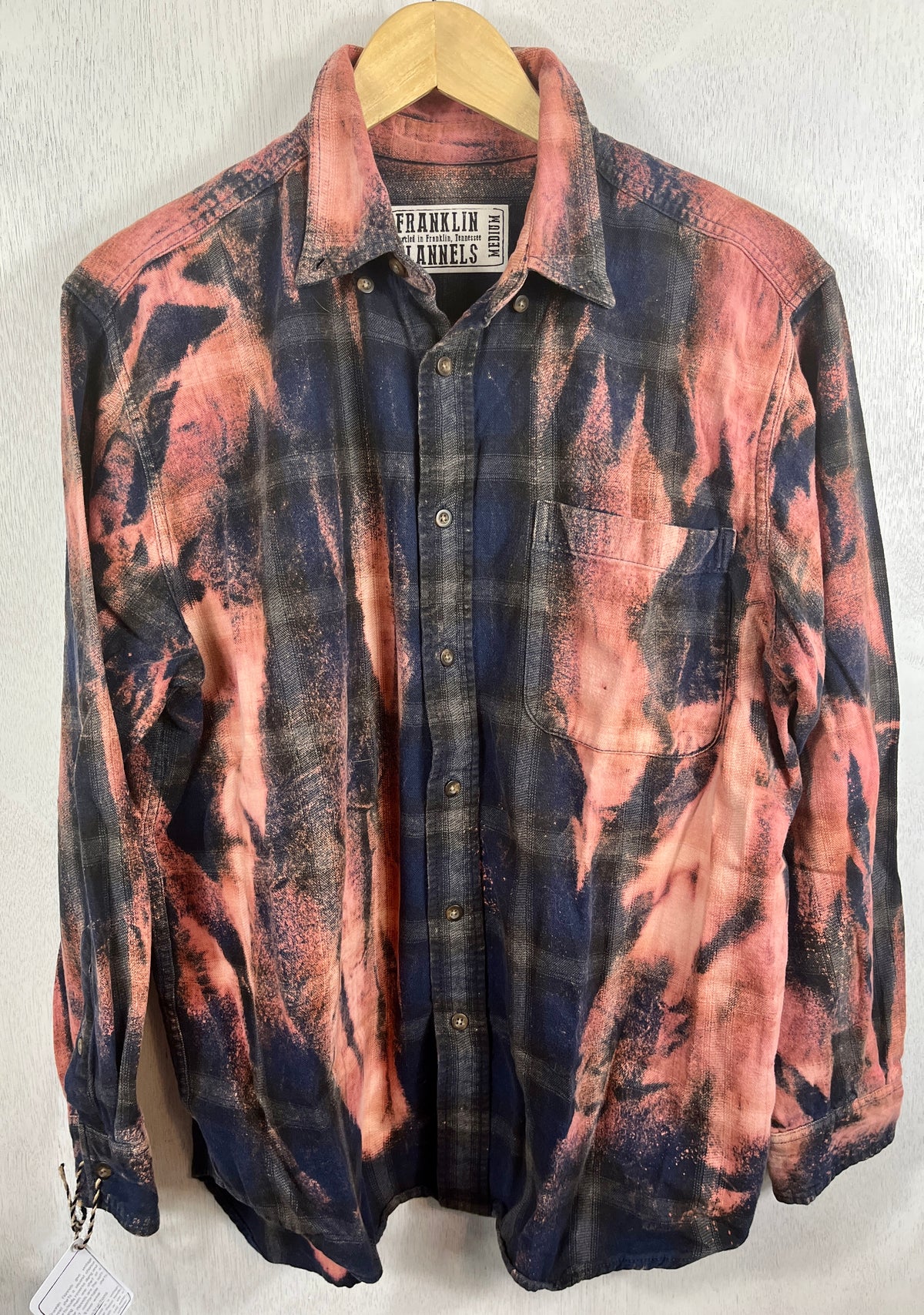 Vintage Navy, Green and Pink Flannel Size Medium