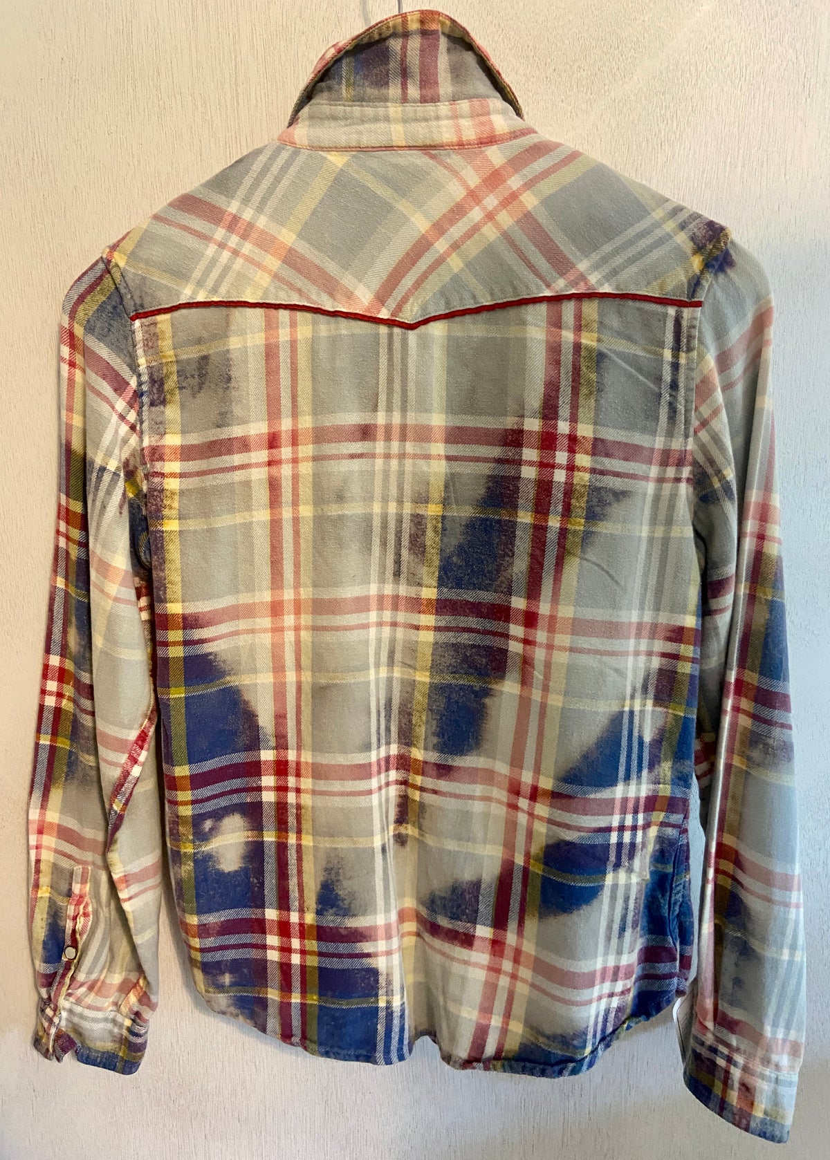 Vintage Western Style Blue, Grey, Yellow and Red Flannel Size Youth Large