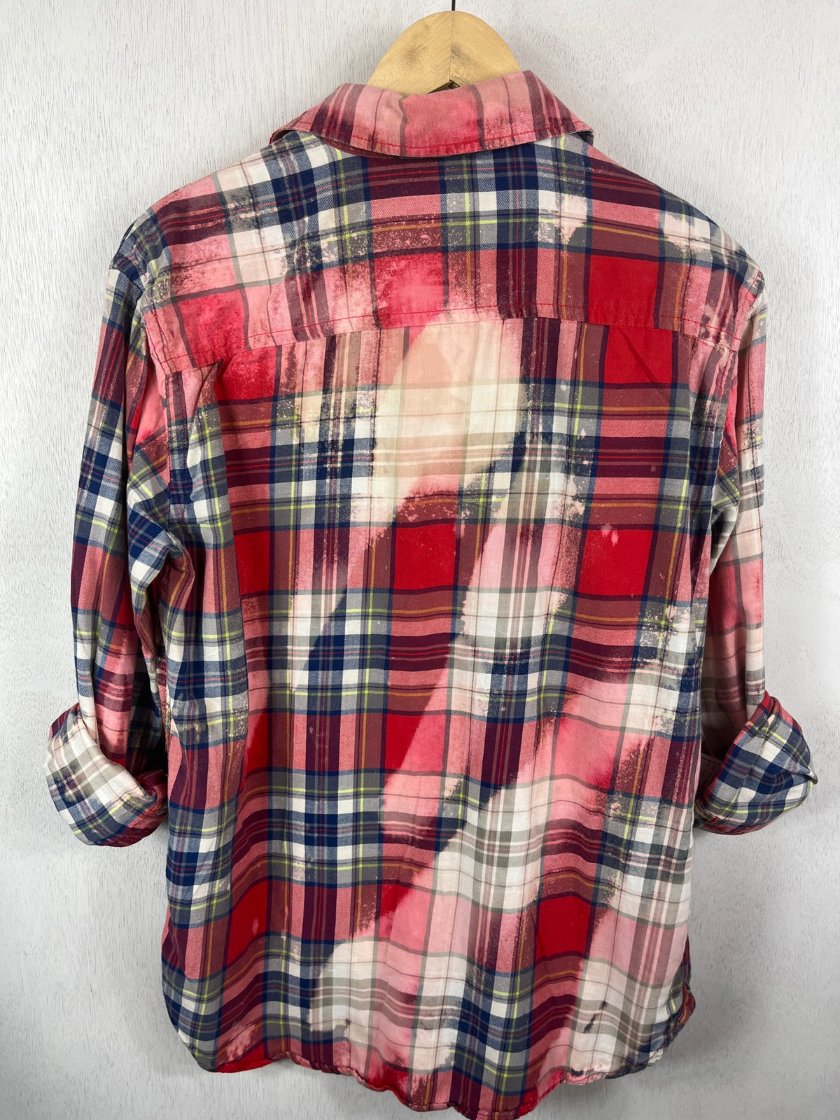 Vintage Red, Blue and White Lightweight Cotton Size Medium