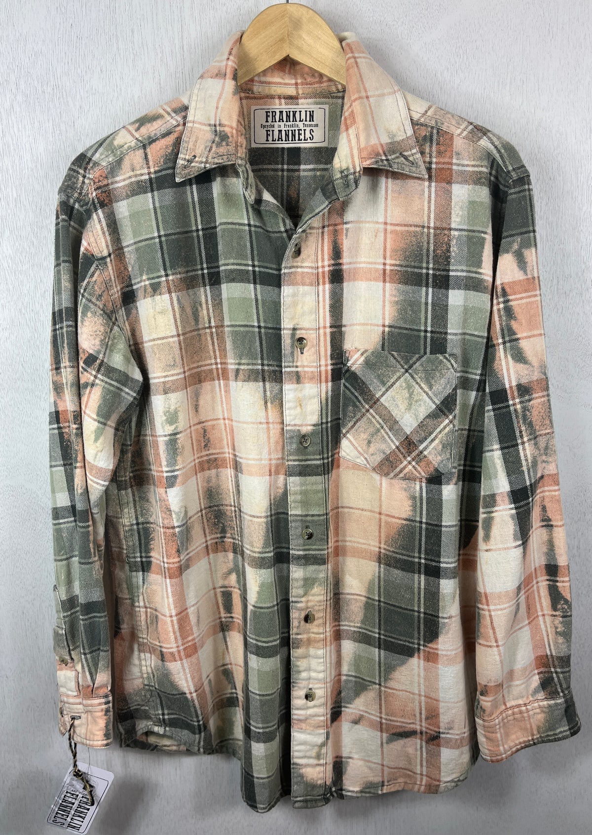 Vintage Sage Green, Peach, Black and White Flannel Size Large