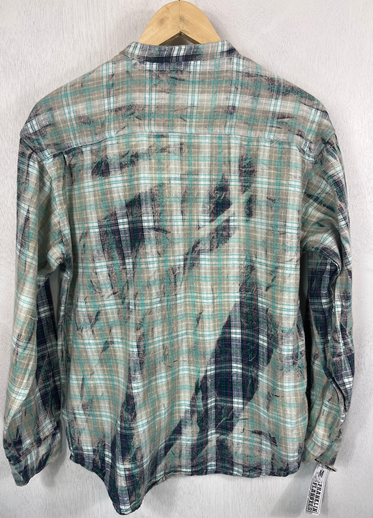 Vintage Navy Blue, Seafoam Green and White Flannel Size Medium