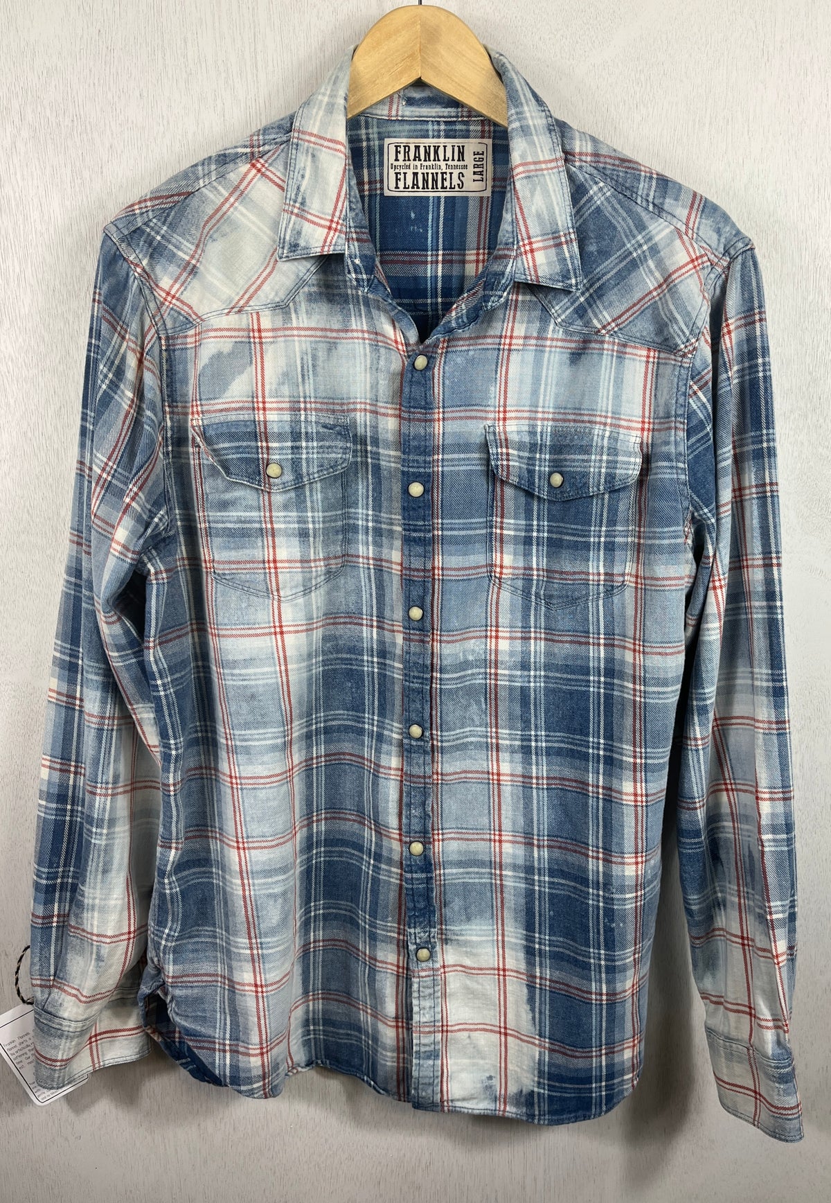 Vintage Western Style Navy, Light Blue, White and Red Denim Size Large