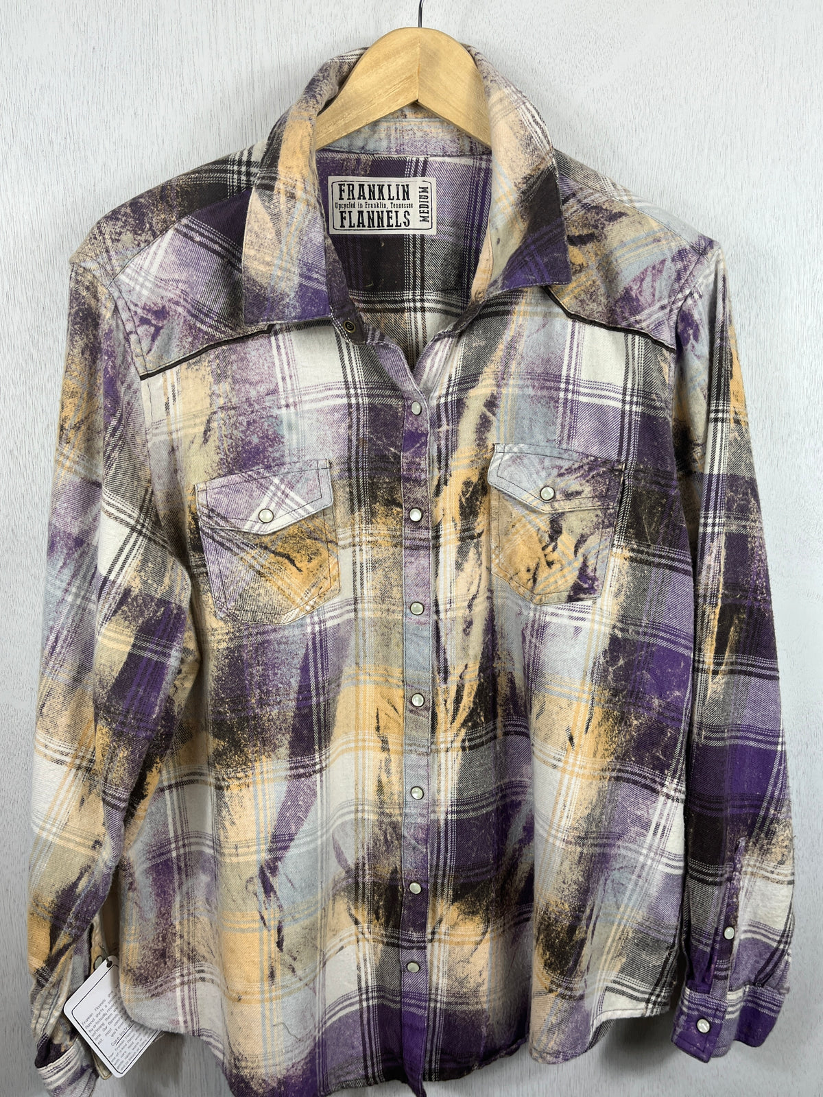 Vintage Western Style Purple, White and Gold Flannel Size Medium