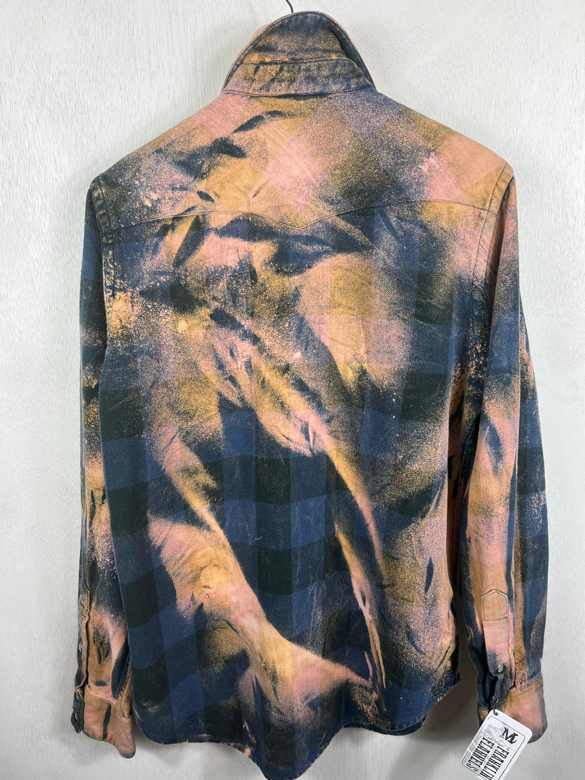 Vintage Western Style Navy, Pink, Gold and Green Flannel Size Medium