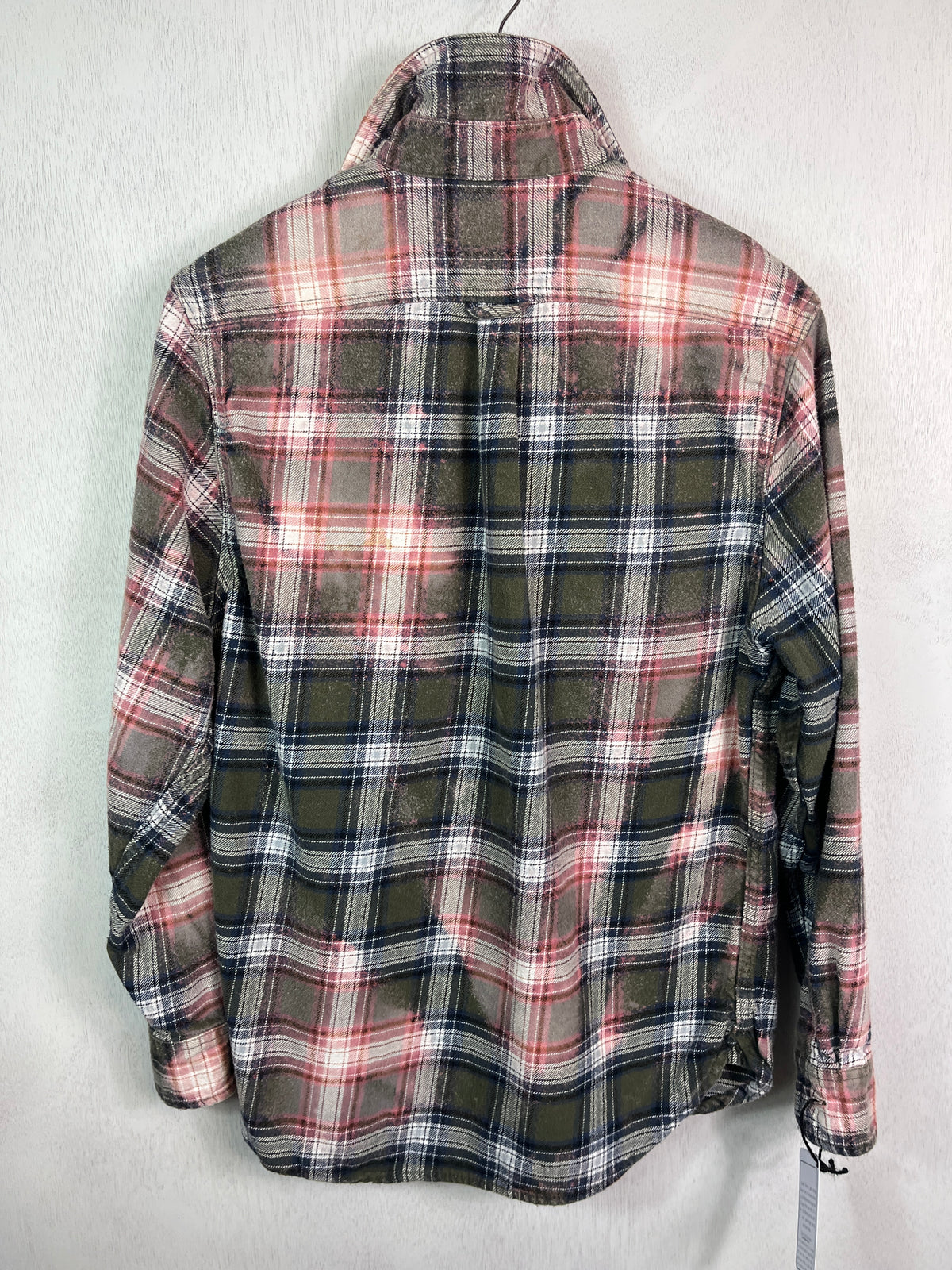 Vintage Sage, Pink, Black and White Flannel Size Small