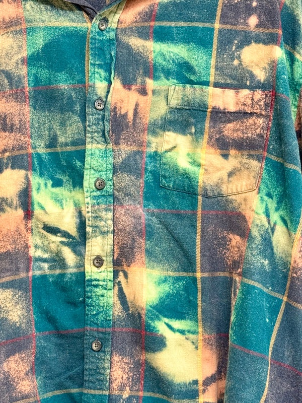 Vintage Turquoise, Navy Blue, Peach and Red Flannel Size XL