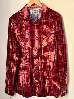 Vintage Western Style Red, Black, Peach and White Flannel Size Medium