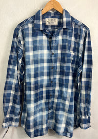 Vintage Navy, Light Blue and White Flannel Size Large