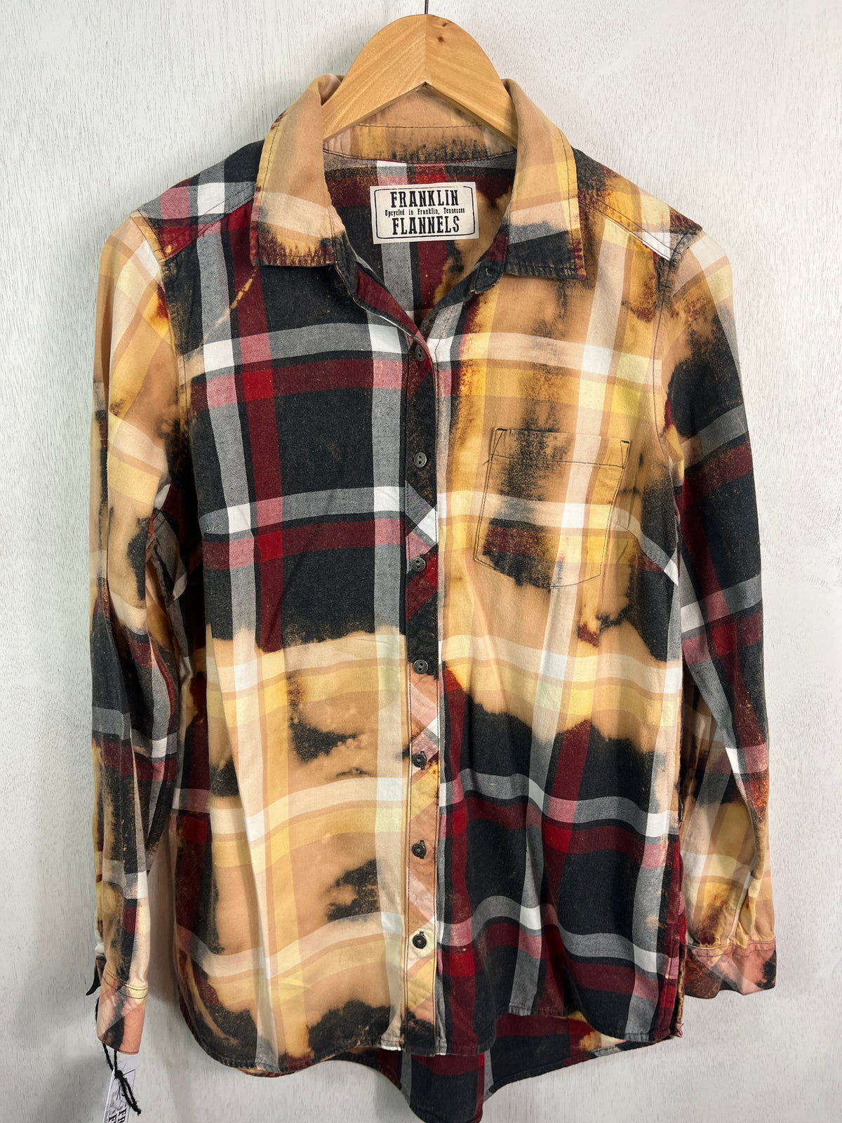 Vintage Red, Black, White and Gold Lightweight Cotton Size XS