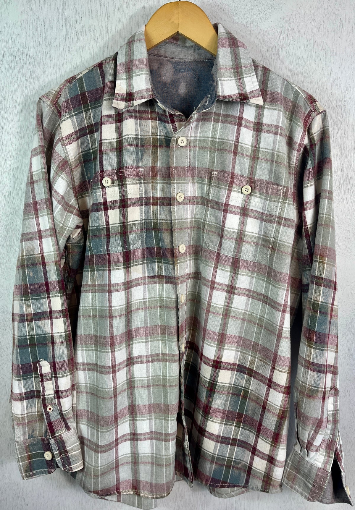 Vintage Sage Green, Burgundy and White Flannel Size Medium