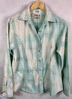 Vintage Pale Blue, White and Cream Flannel Size Small
