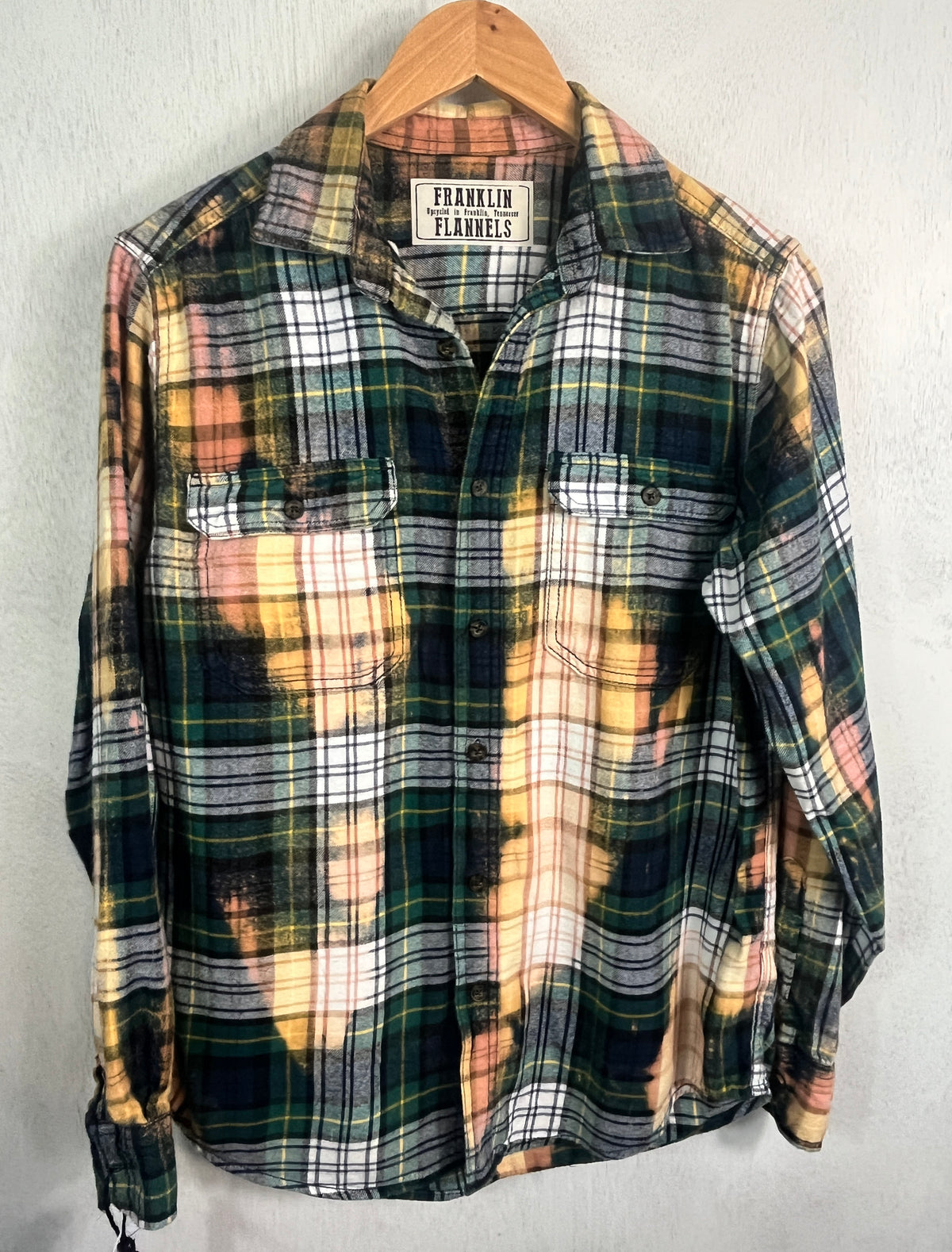 Vintage Green, Navy, White and Yellow Flannel Size Small