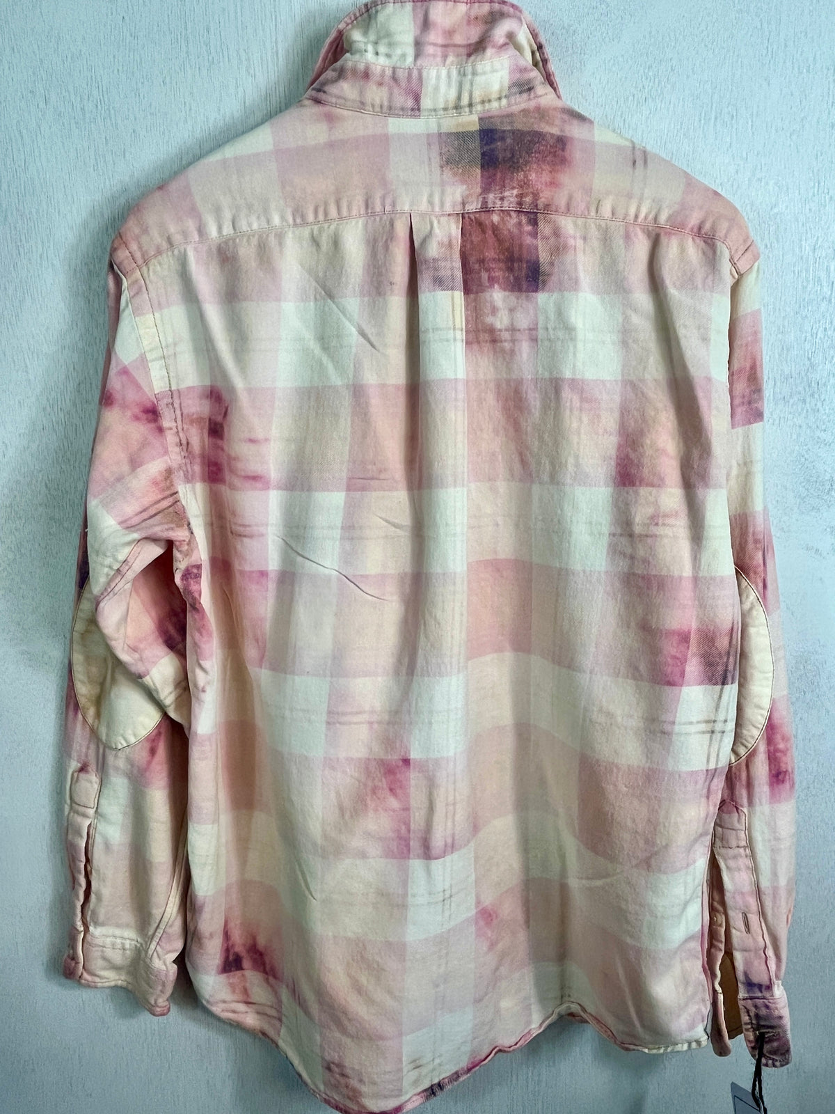 Vintage Pale Pink, Light Yellow and Cream Flannel Size Medium