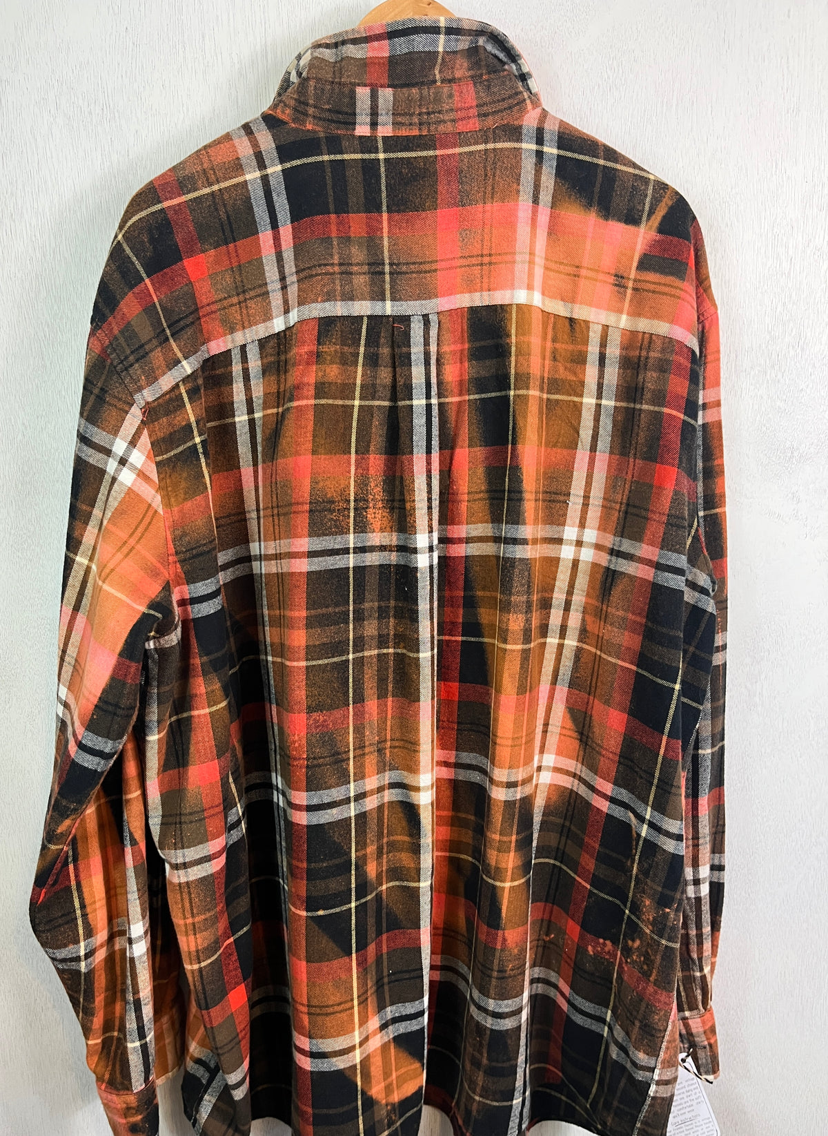 Vintage Black, Brown, Orange, White and Pink Flannel Size XXXL