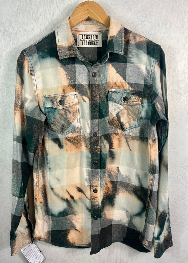 Vintage Green, Seafoam Green, Black and Gold Flannel Size Small