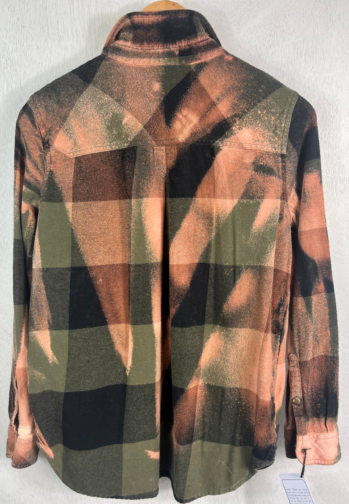 Vintage Army Green, Gold. Peach and Black Flannel Size Small