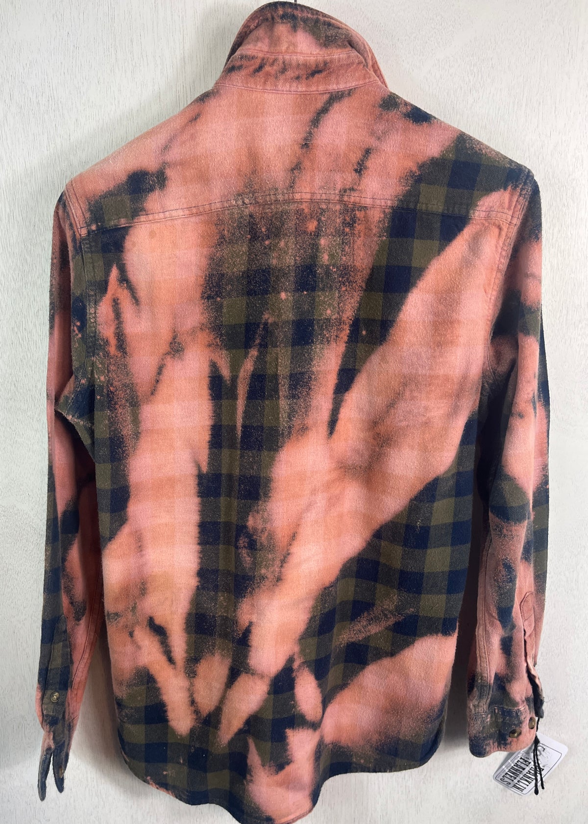 Vintage Peach, Sage and Navy Blue Flannel Size Small