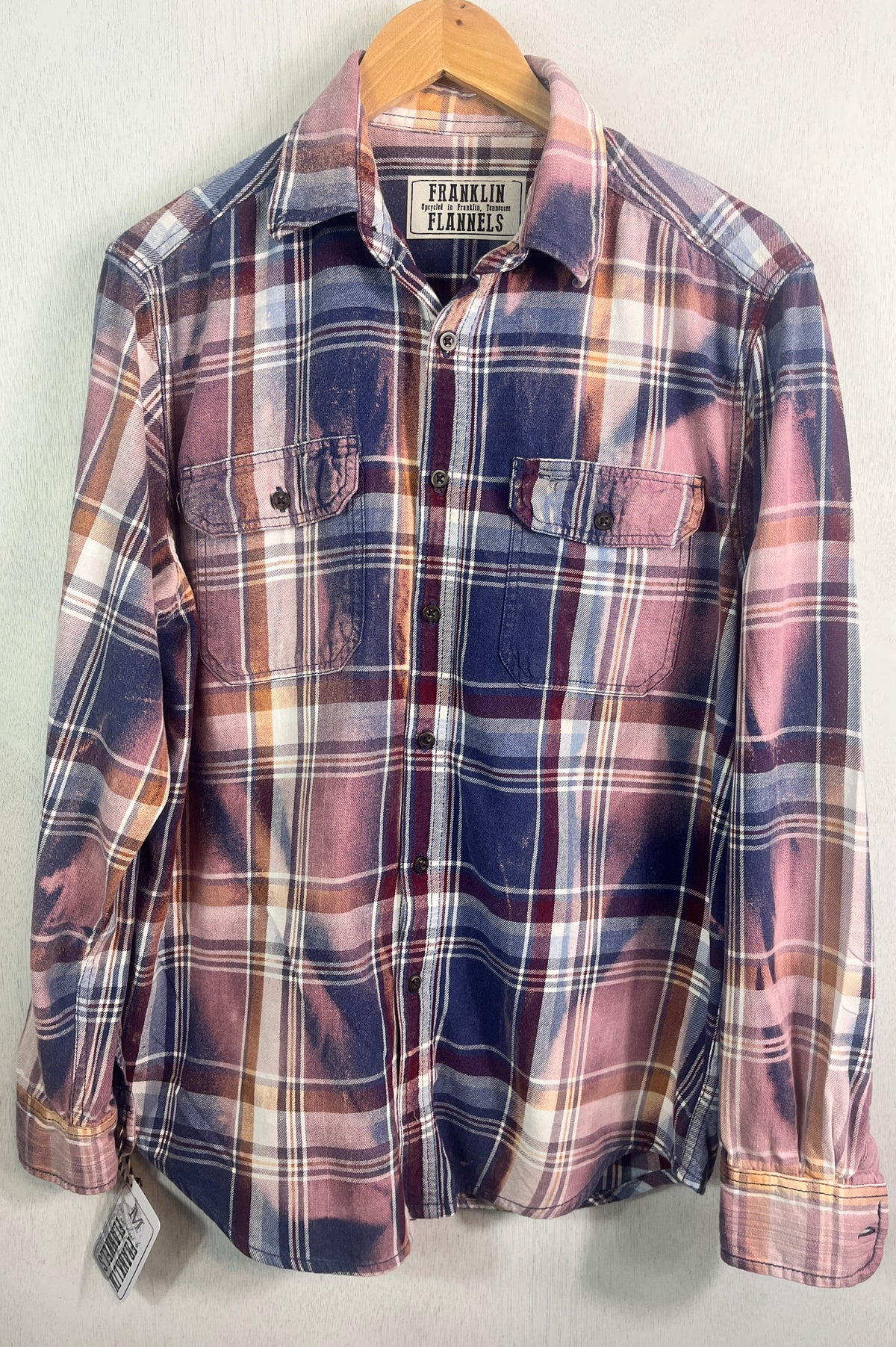 Vintage Blue, Lilac, Pink, Burgundy and White Flannel Size Medium