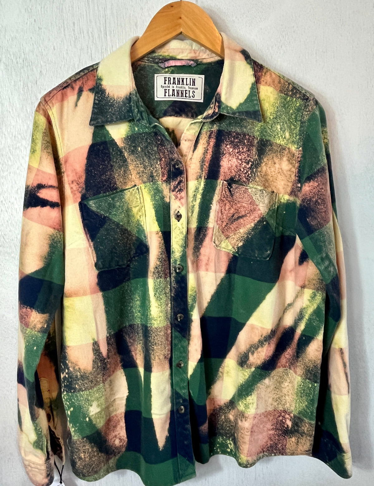 Vintage Green, Black, Pink and Cream Flannel Size XS